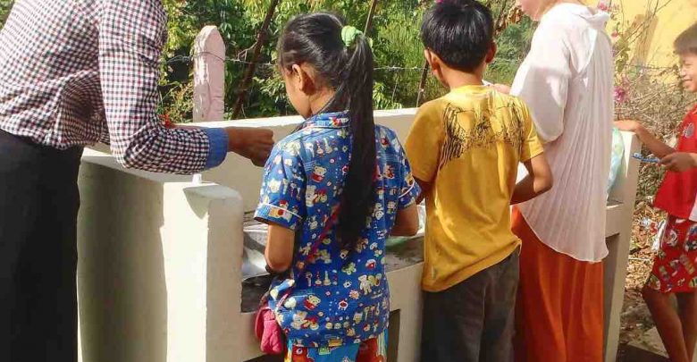 toothbrush project cambodia kids dental hygiene