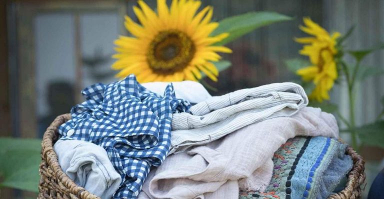 How to recycle your clothes & make an impact